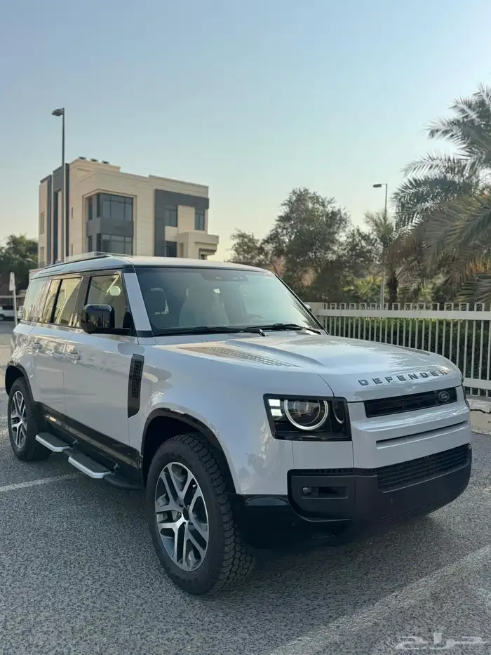 للبيع لاند روفر ديفندر 2026 hse 1