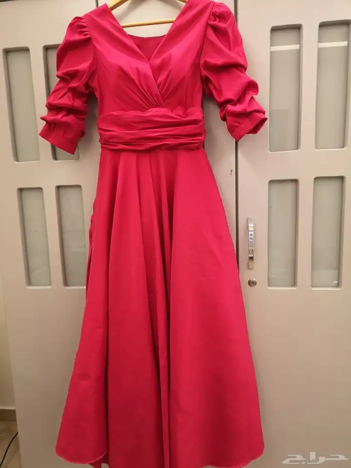 فستان سهرة ناعم بسعر منخفض 0