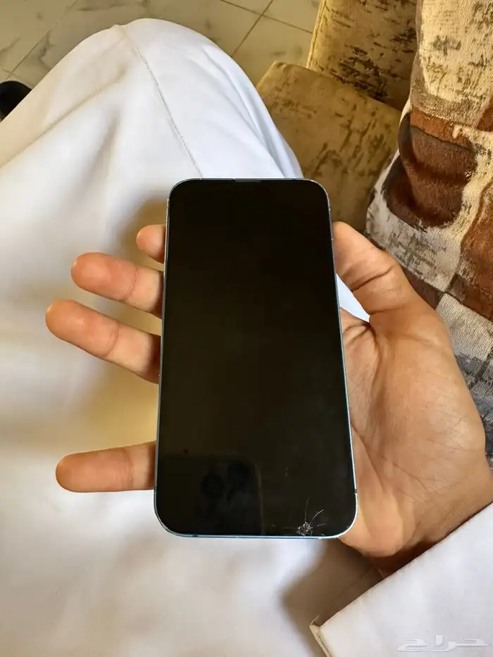 ايفون 13 عادي وكله الحد 1500 1