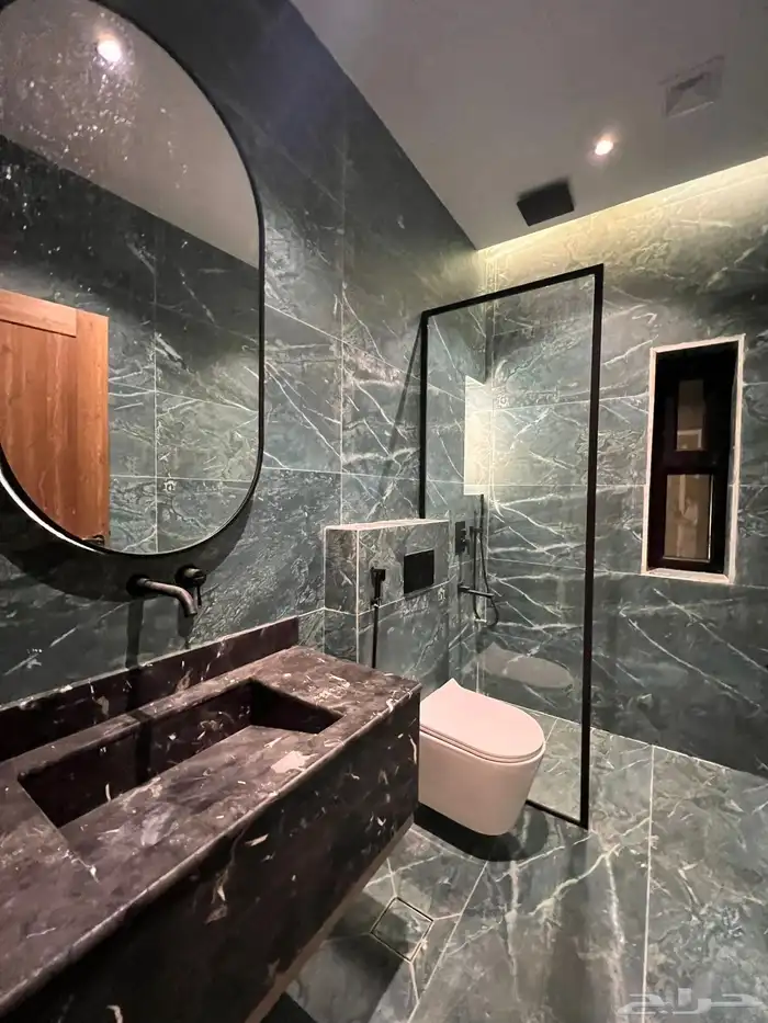 للبيع شقه ارضيه الاخضر 6غرف 11