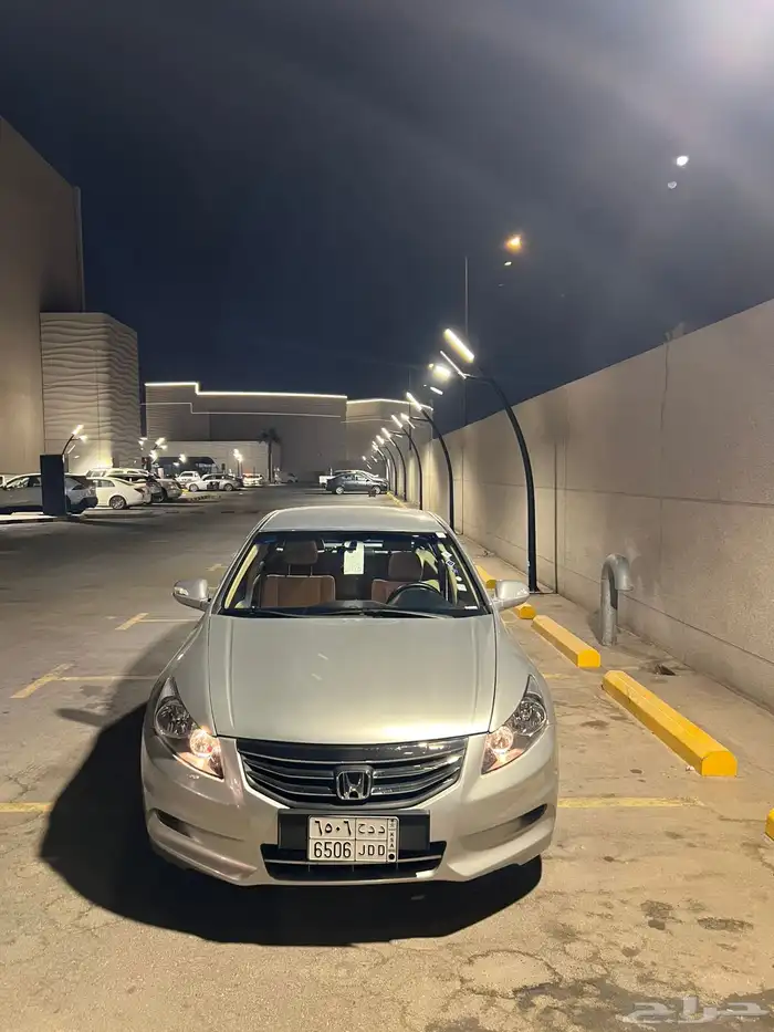 هوندا اكورد 2012 ستاندر 0