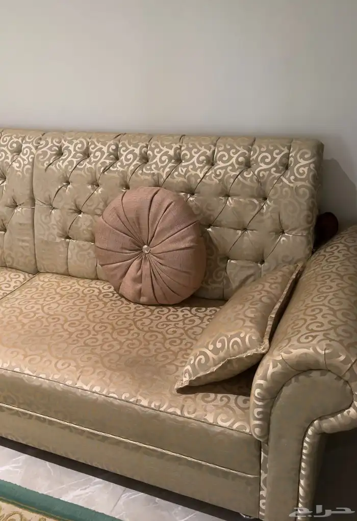 كنب مستعمل حجم كبير كامل الملحقات 2