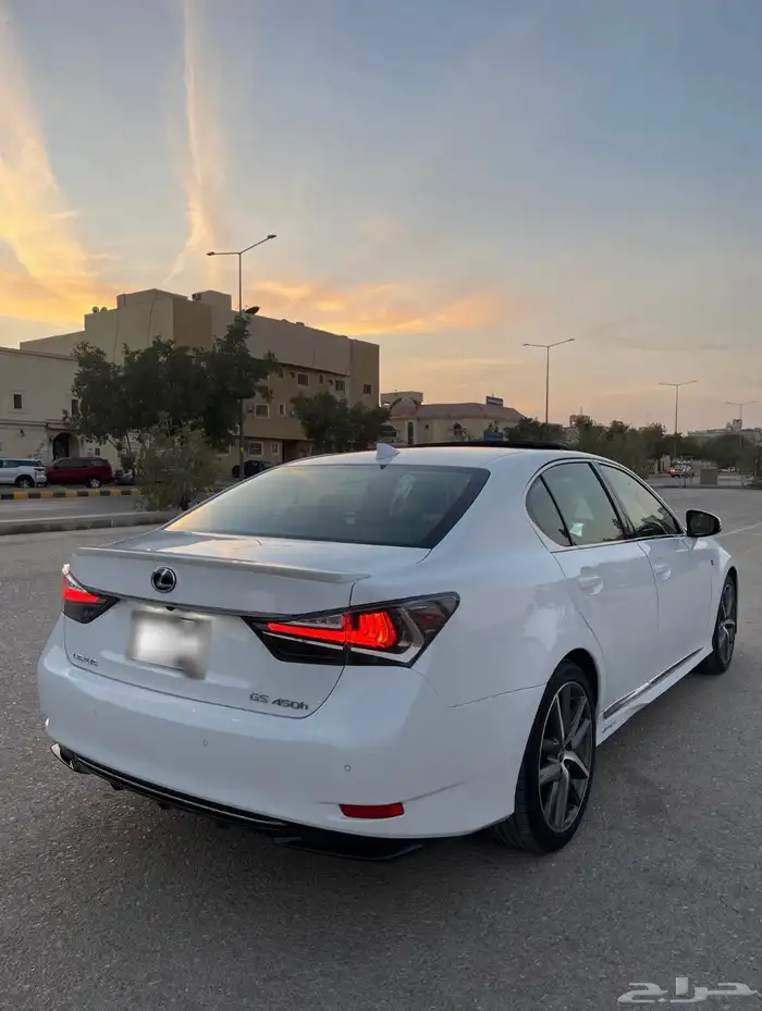 للبيع لكزس GSموديل 2019 2