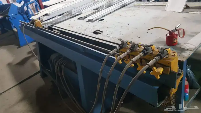 معدات ورشة تفصيل دكت المكيفات مكينة تصنيع قرل المكيفات 4