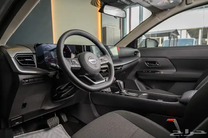 نيسان كيكس ستاندر موديل 2025 محرك 2.0 CC 17