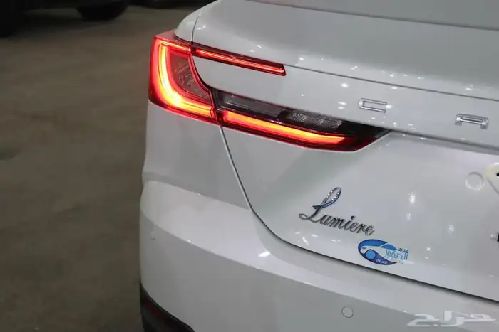 تويوتا كامري لومير موديل 2025 عداد 2800 كم بسعر 155.000 7