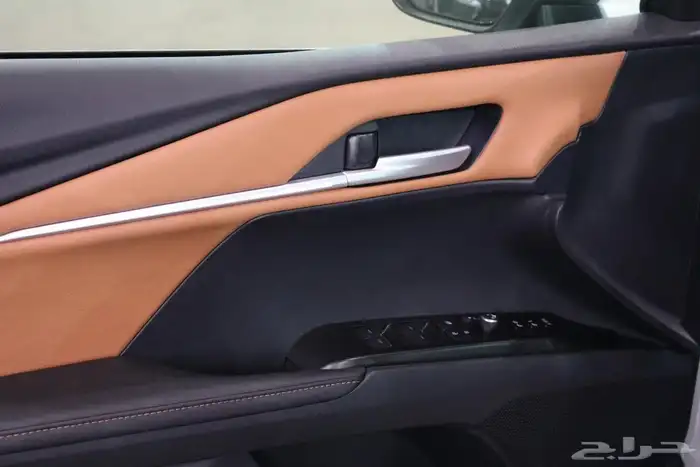 تويوتا كامري لومير موديل 2025 عداد 2800 كم بسعر 155.000 24