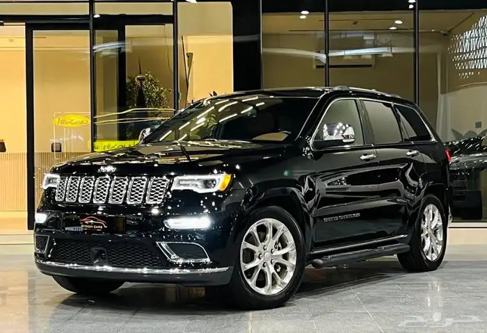 جيب شروكي 2021 ساميت (عرض خاص) 0