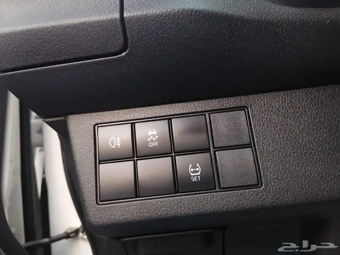 للبيع تويوتا يارس الموديل 2023 بحالة ممتازة جدا 29