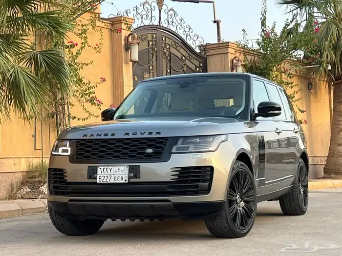 رنج روفر فوج 2018 (( بحالة ممتازة )) 37