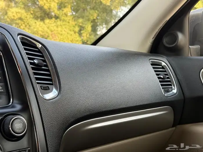 دودج دورانجو 2017 ( بحالة الوكالة ) 24