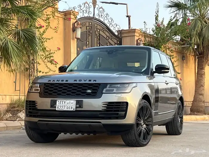 رنج روفر فوج 2018 (( بحالة ممتازة )) 0