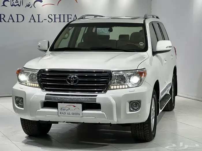 تويوتا لاندكروزر 2012 GXR سعودي 1