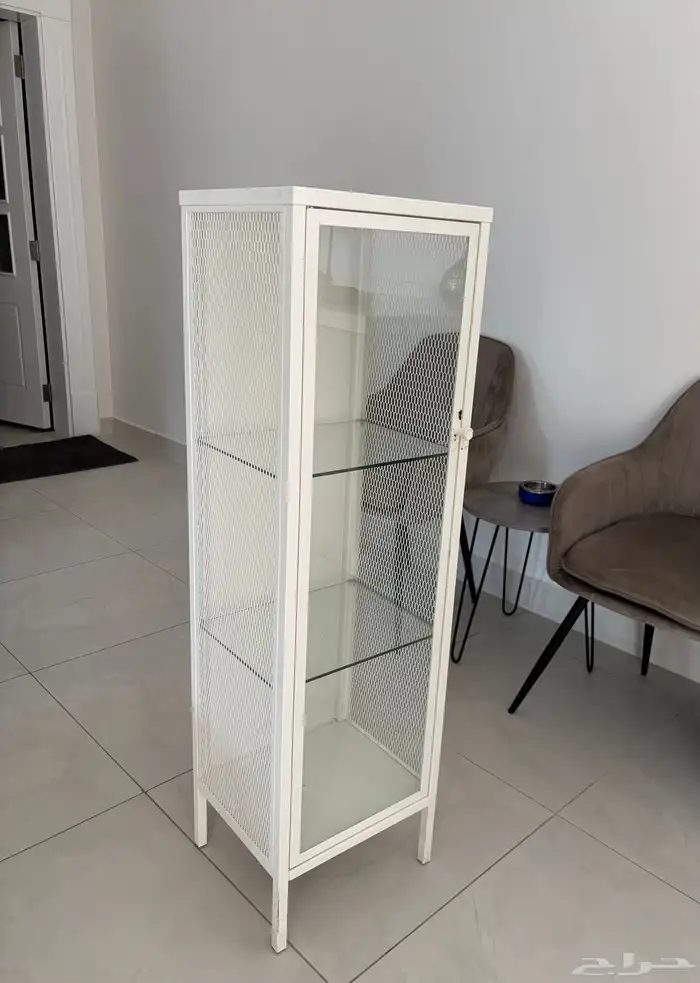 خزانة ايكيا باب قزاز 0