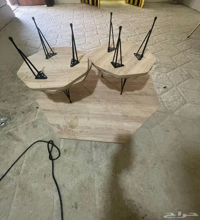 ثلاجه و كنب 0