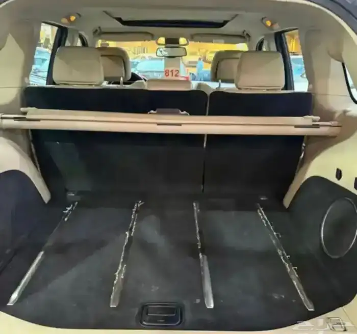 جيب شروكي همي 2015 على الشرط 11