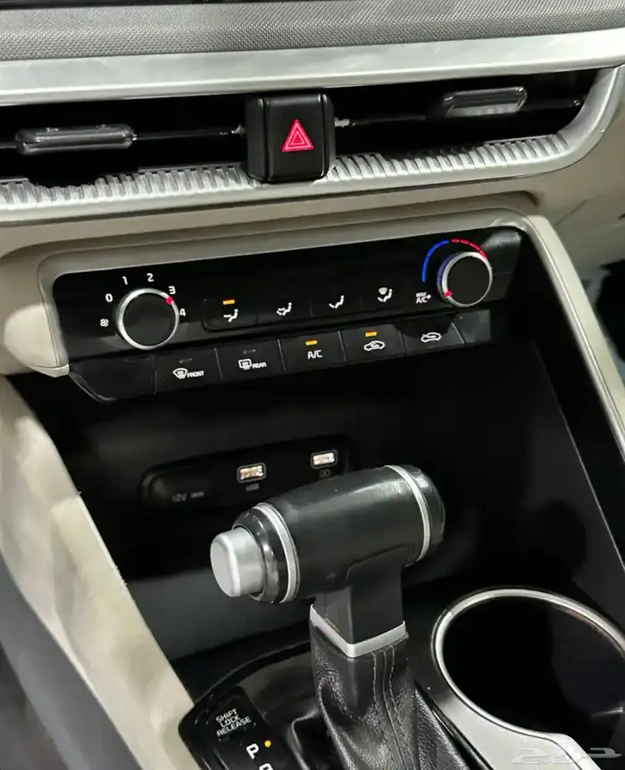 كيا K5 مطور 2021 لدى معرض(عبيد الرشيدي) 29