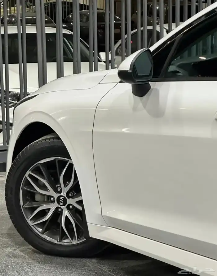 كيا K5 مطور 2021 لدى معرض(عبيد الرشيدي) 8
