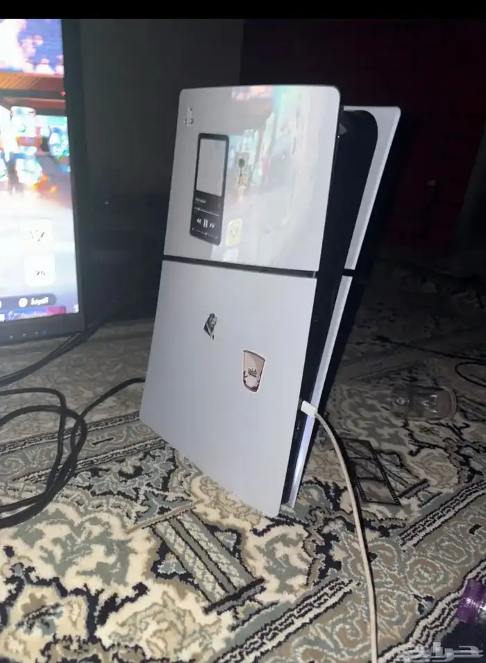 سوني مع شاشه 165Hz 1