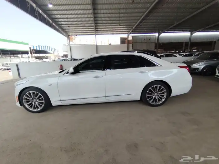 كاديلاك CT6 2017 5