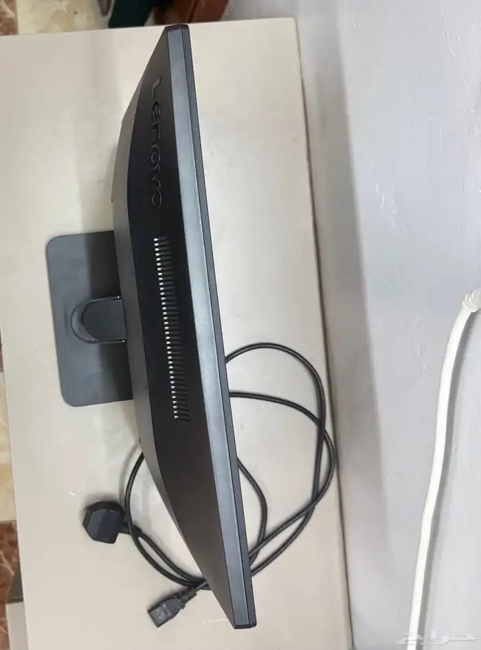 شاشه كمبيوتر لينوفو D19-10 مستعمله 18.5بوصه اخت الجديده 250 26