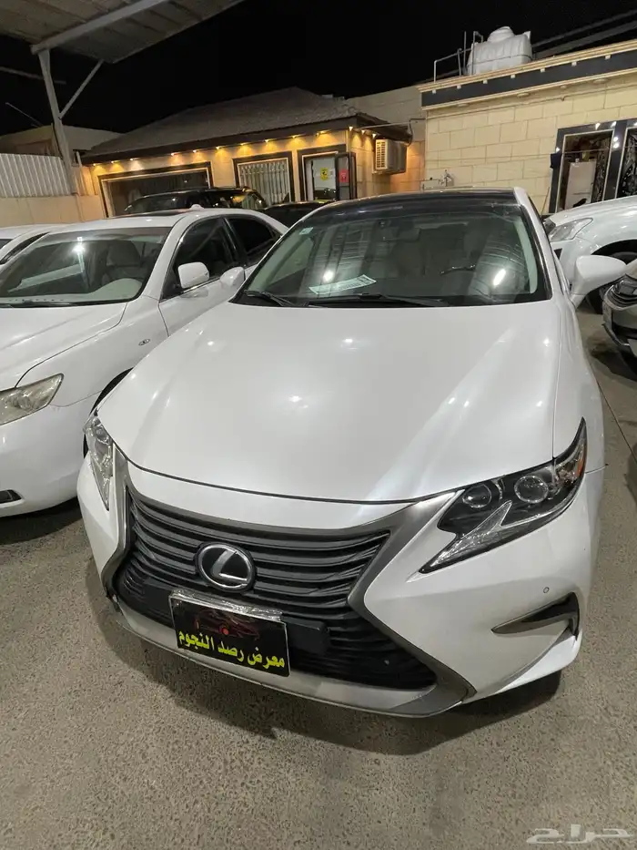 لكزس ES 350 2017 سقف بانوراما نقاط عمياء 4