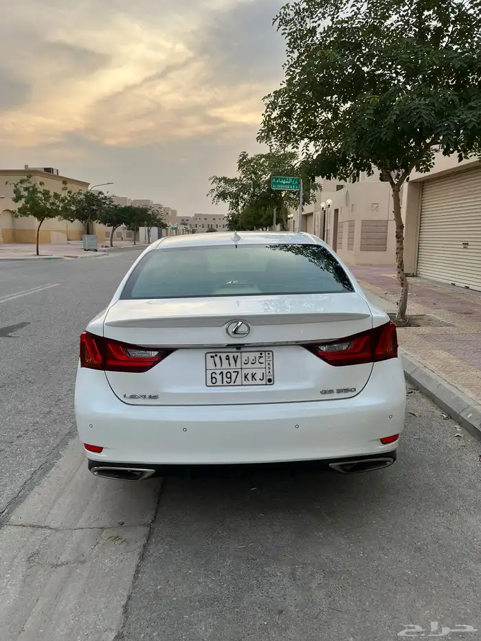للبيع لكزس GS350 CD - موديل 2015 - فل كامل 2