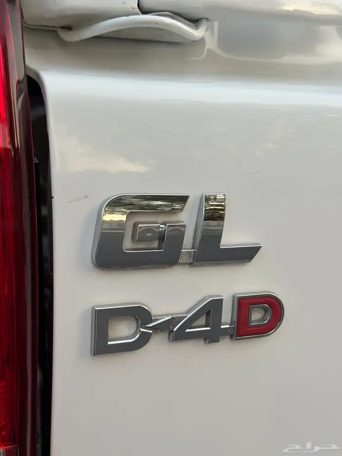 تويوتا هايلوكس GL موديل 2022 قير عادي ديزل 17