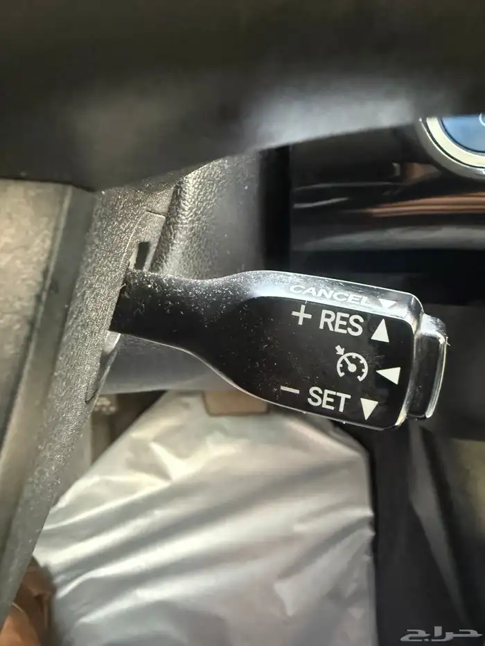 تويوتا بريوس ممشى قليل 17