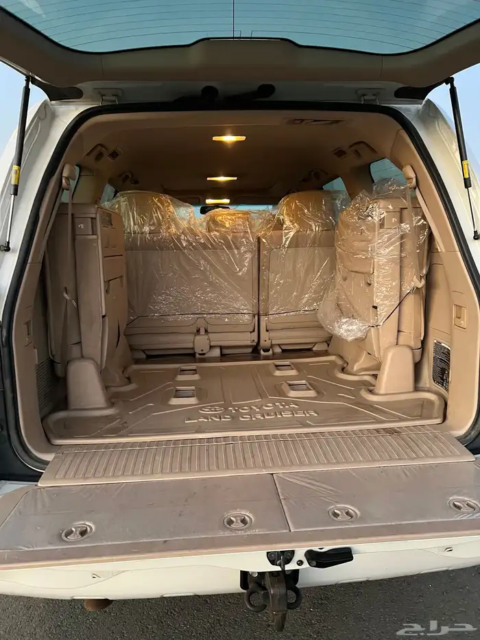 لاندكروزر صالون 2015 GX هدد 26