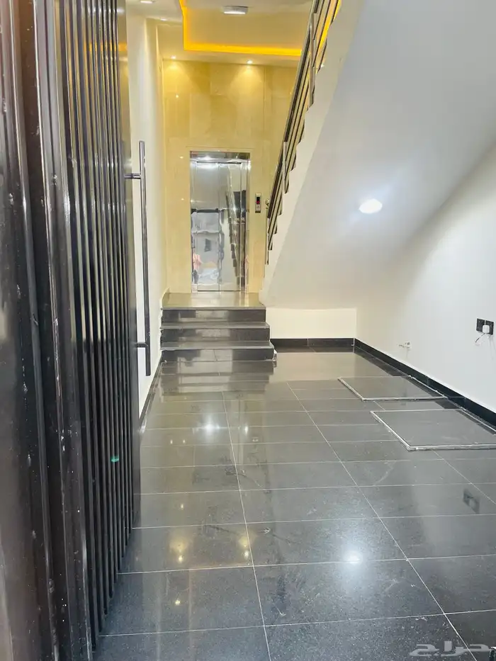 شقق تمليك علوي ابها المحاله امام مبنى الاذاعه بسعر 500 الف 3