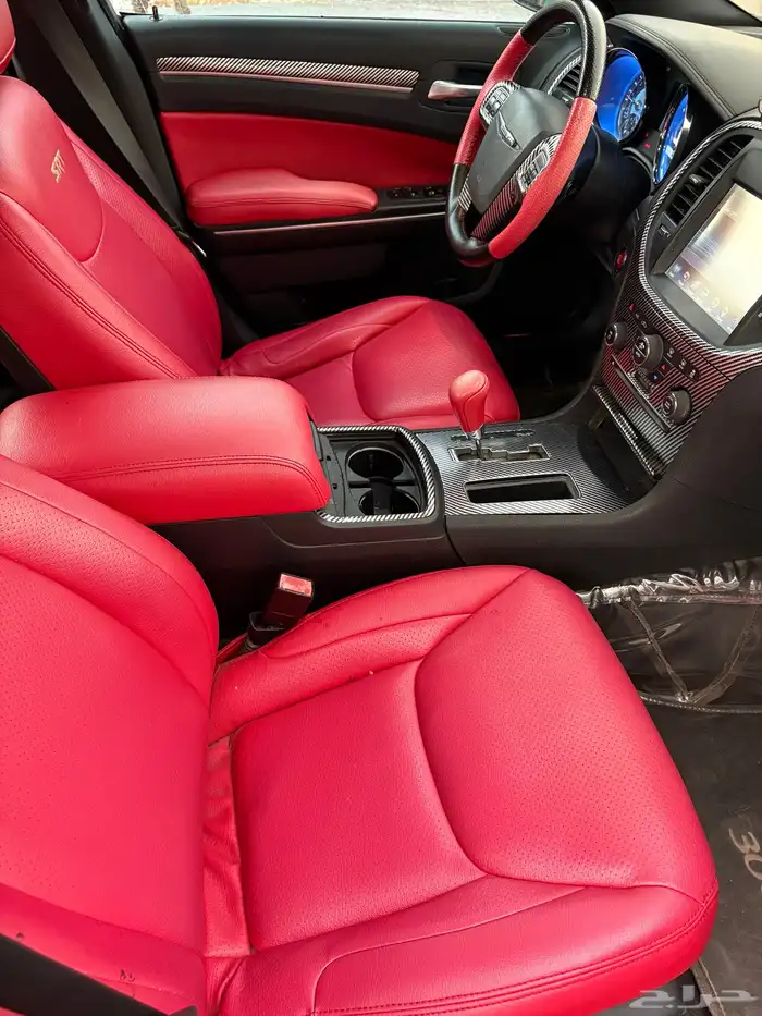 كريزلر C300 2011 11