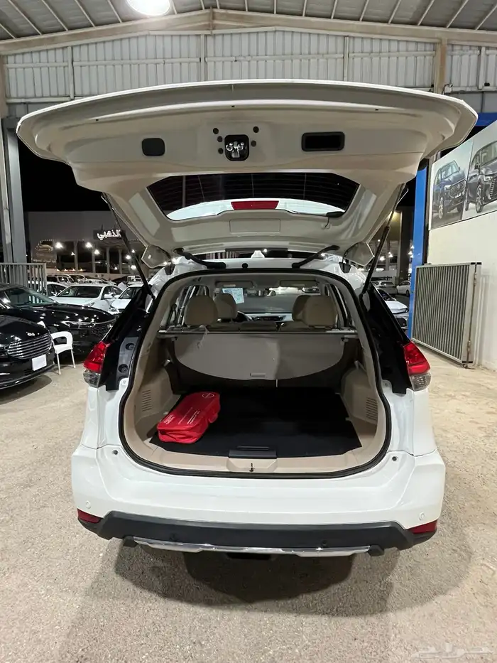 اكس تريل 2022 سعودي دبل 15