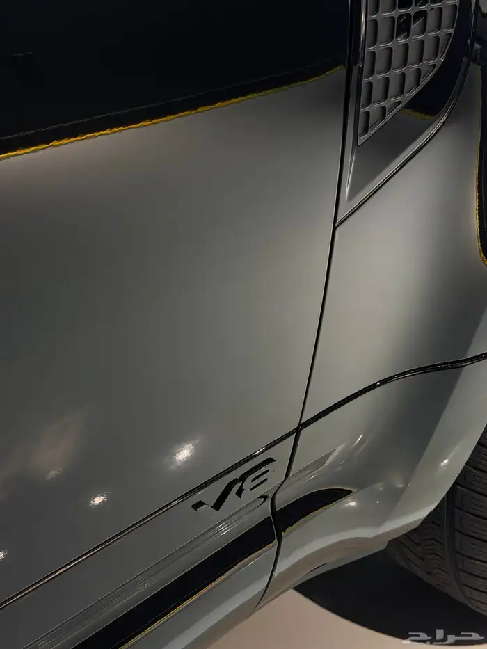 ديفندر 8 سلندر 2025 جديد 5