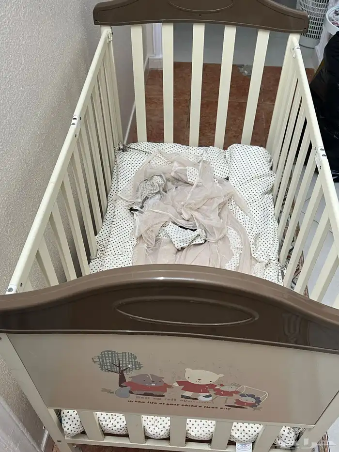 سرير حديد للبيبي مع ستاره 0