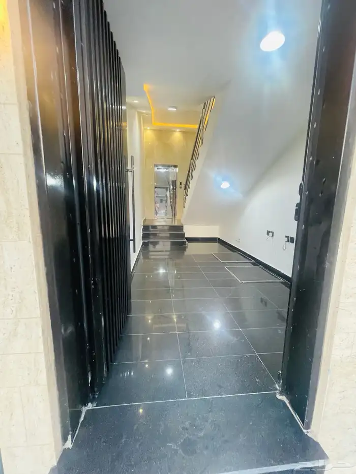 شقق تمليك علوي ابها المحاله امام مبنى الاذاعه بسعر 500 الف 4