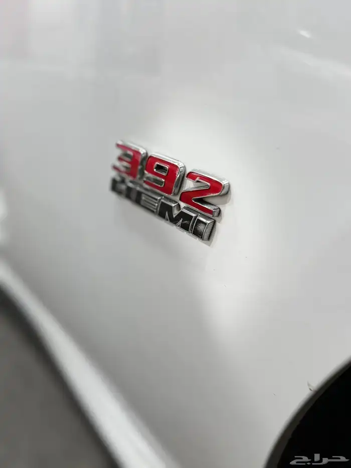 دودج تشارجر 2015 SRT 6.4 ابيض لؤلؤي 9