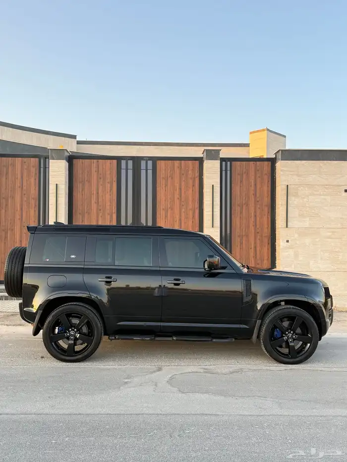 ديفندر 2022 ناغي على الضمان بدي وكاله بسعر مميز 4