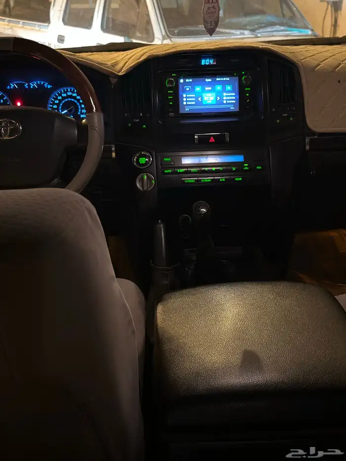 جيب لاندكروزر 2009 8