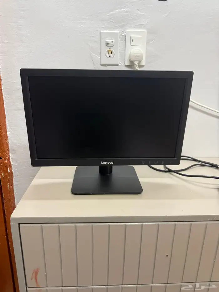 شاشه كمبيوتر لينوفو D19-10 مستعمله 18.5بوصه اخت الجديده 250 28