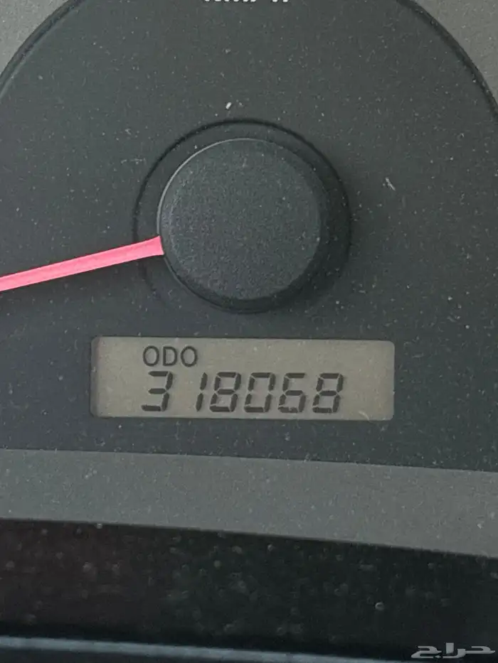 تايوتا كامري 2010 قير أتوماتيك GLX بدون فتحه 24