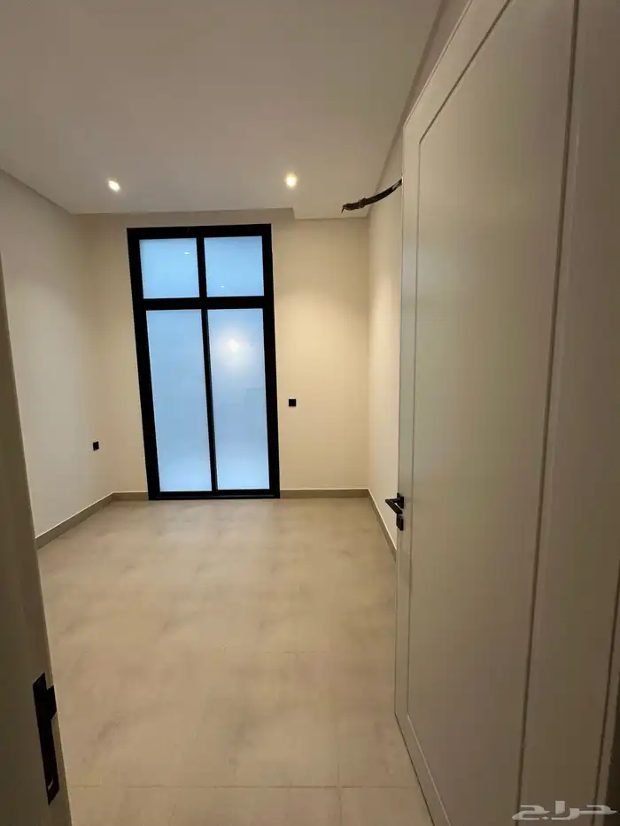 ادوار و بنتهاوس في حي الرمال للبيع 17