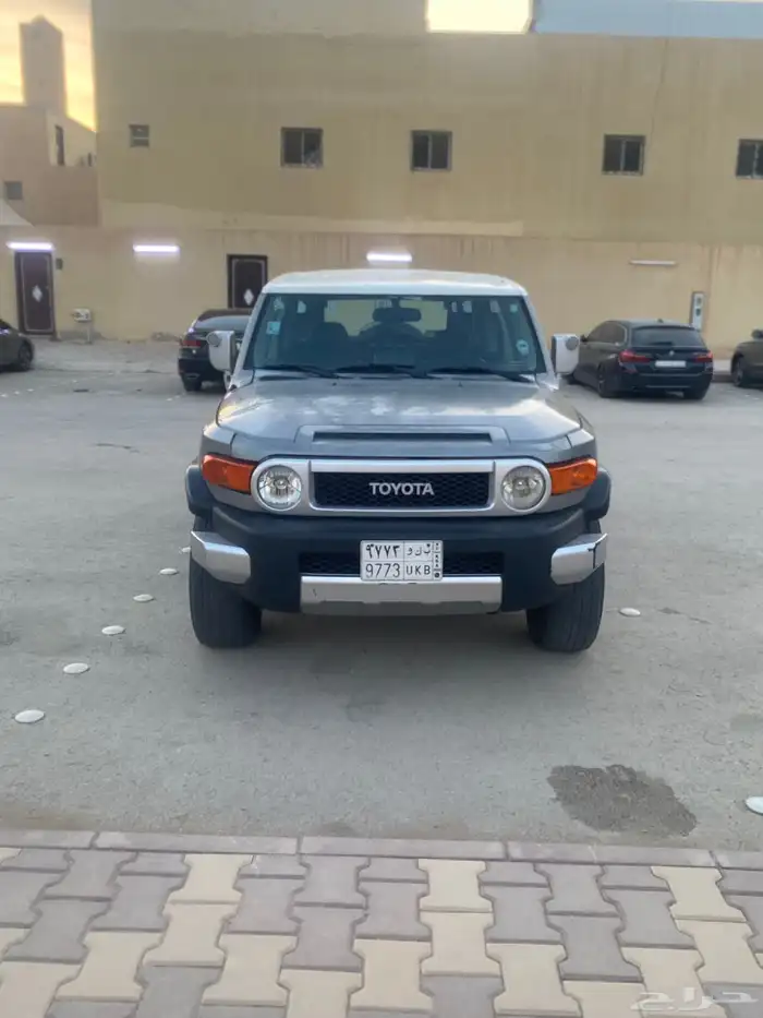 اف جي 2012 للبيع 1