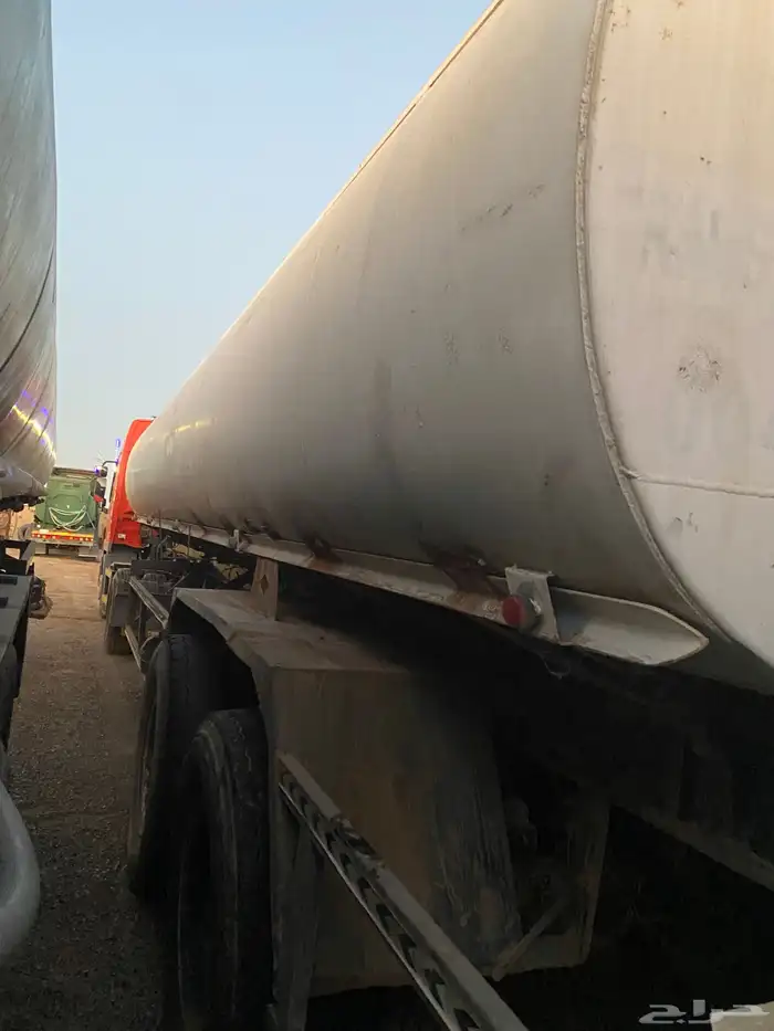 للبيع تانكي صهريج ماء 32000 لتر 5