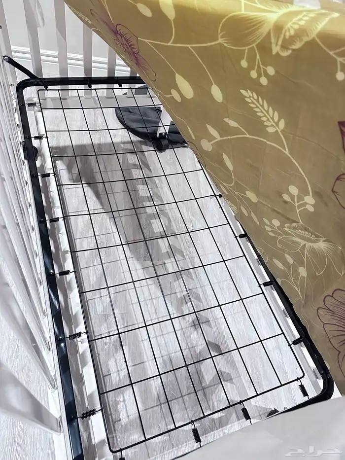 سرير اطفال 4