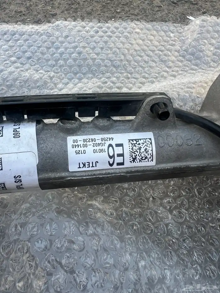 علبة دركسون لكزس es 300 h 2019 2