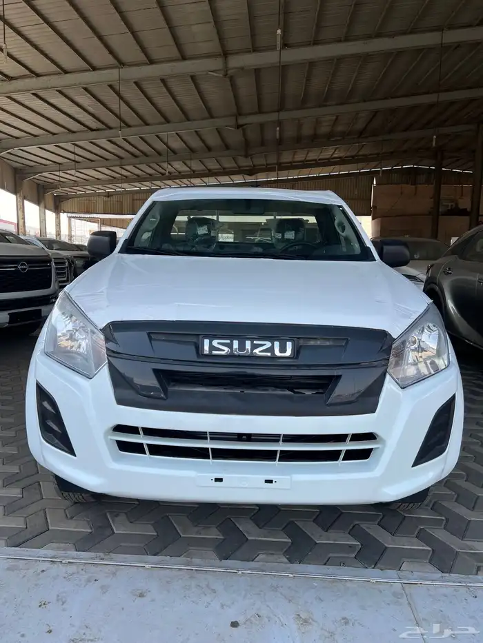 ايسوزو غماره دبل مكينه 2500 موديل 2026 بريمي 0