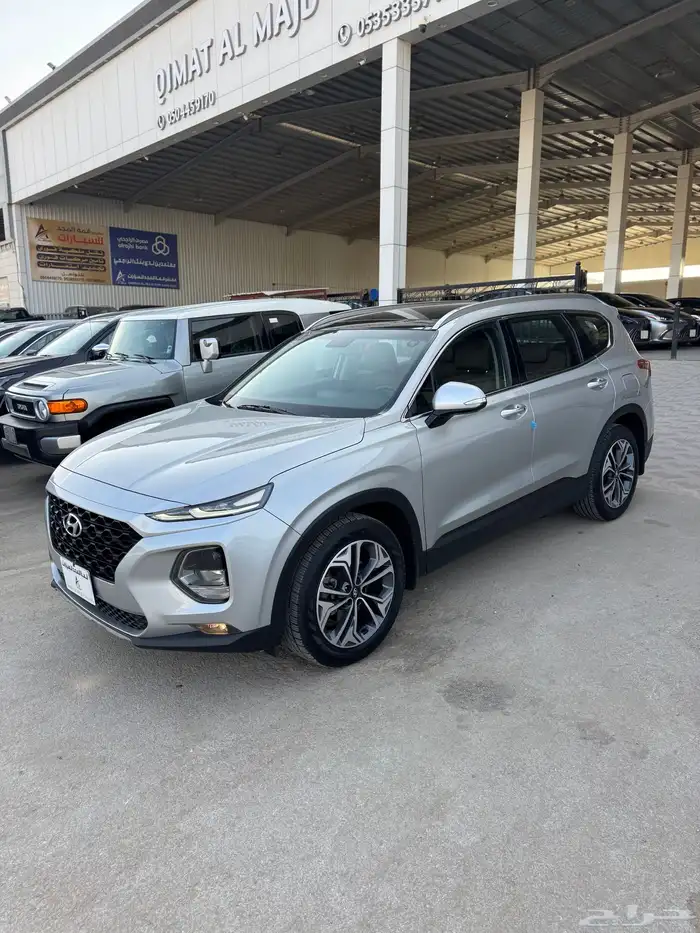 للبيع هيونداي سنتافي 2020 - نص فل - دبل - بحالة الوكاله 2