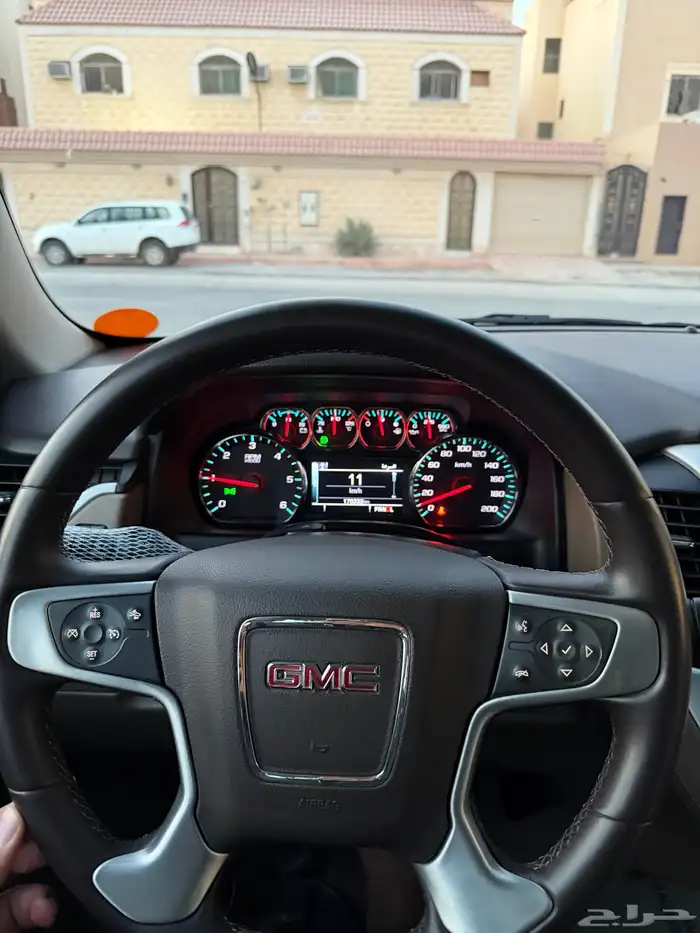 يوكون 2020 (بريميوم) اصدار خاص سعودي نظيف جدا 26