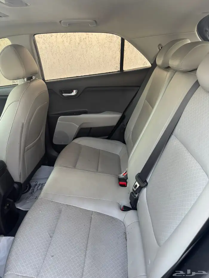 للبيع كيا ريو هاتشباك 2018 9